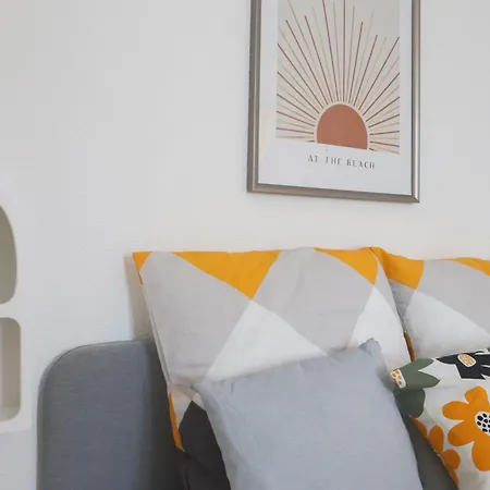 Le Funny, Centre Apartment